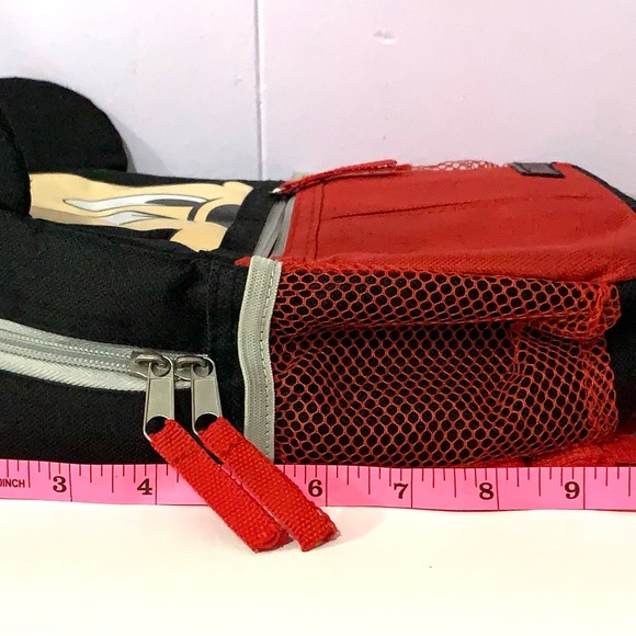 Mickey Mouse back pack - Picture 7 of 8